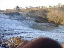 Работы на переезде через овраг по улице Луговая начаты, но не закончены